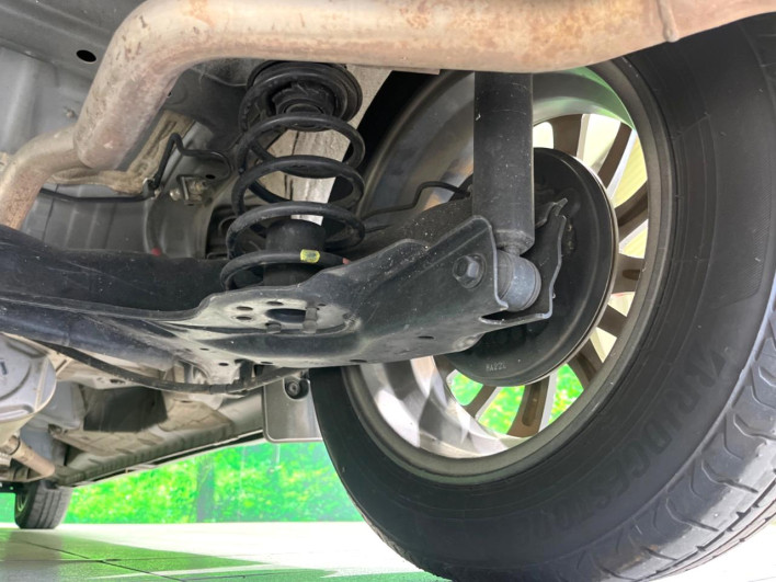 2018 Honda N-BOX CUSTOM DBA-JF3 (UW-6a2e1b09bff42)[9]