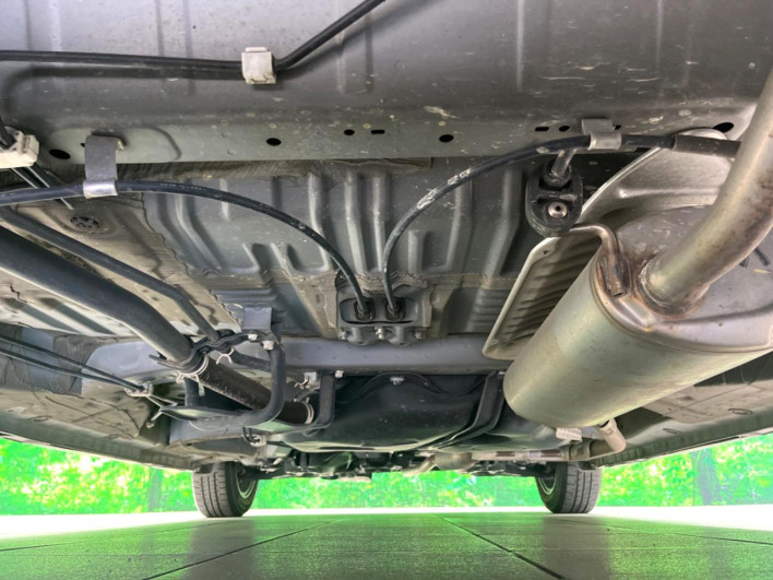 2018 Honda N-BOX CUSTOM DBA-JF3 (UW-6a2e1b09bff42)[10]