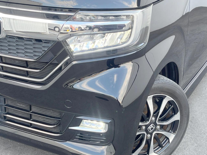2018 Honda N-BOX CUSTOM DBA-JF3 (UW-6a2e1b0a0aa54)[11]