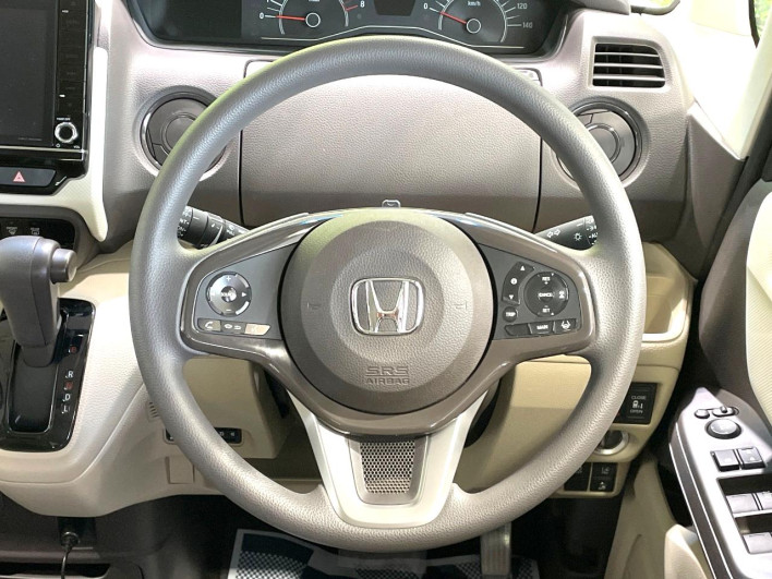 2018 Honda N-BOX DBA-JF3 (UW-6a2e1b0a5d8a5)[5]
