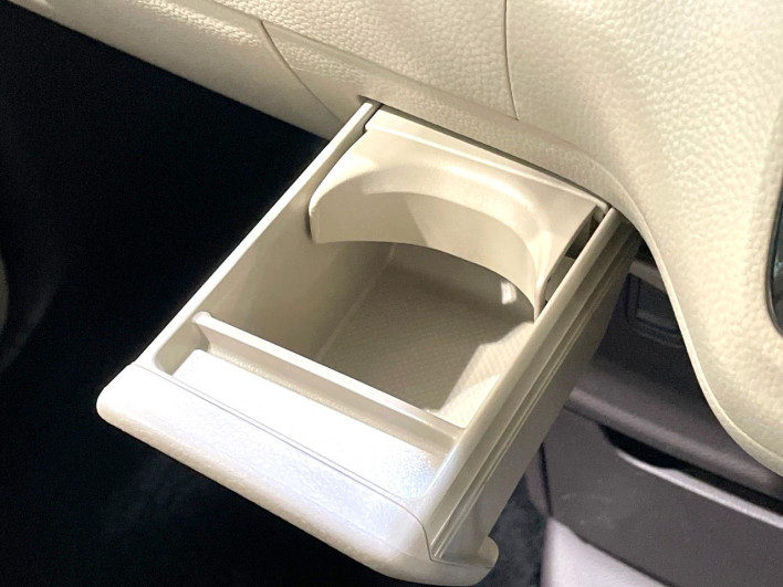 2018 Honda N-BOX DBA-JF3 (UW-6a2e1b0a5d8a5)[14]
