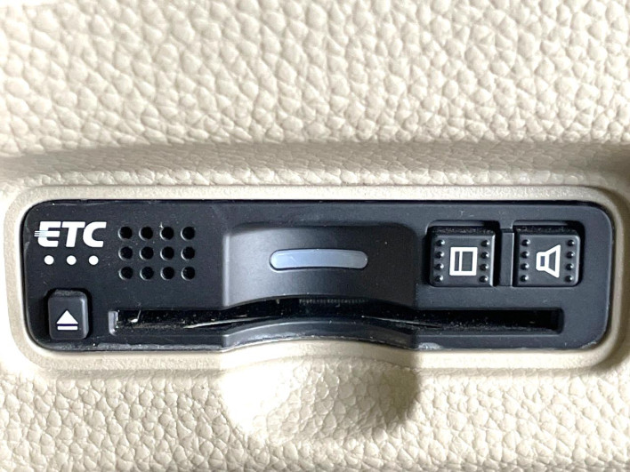2018 Honda N-BOX DBA-JF3 (UW-6a2e1b0a5d8a5)[25]