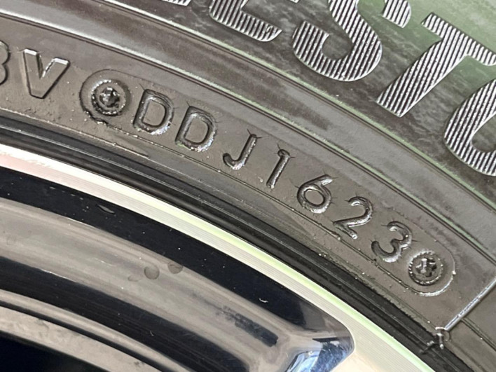 2019 Honda N-BOX CUSTOM DBA-JF3 (UW-6a2e1b0ca1694)[9]