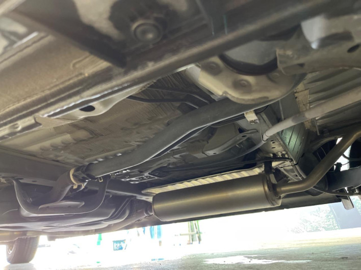 2019 Honda N-BOX CUSTOM DBA-JF3 (UW-6a2e1b0ca1694)[16]
