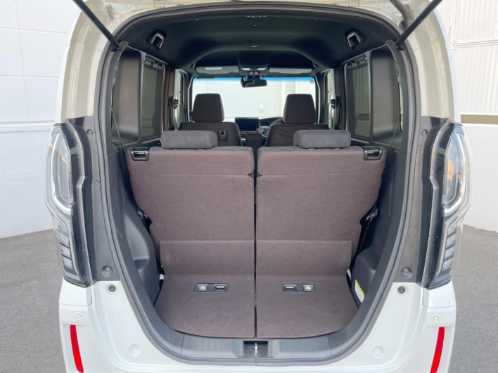 2020 Honda N-BOX CUSTOM 6BA-JF3 (UW-6a2e1b0ea20fd)[28]