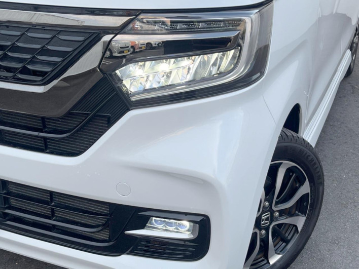 2020 Honda N-BOX CUSTOM 6BA-JF3 (UW-6a2e1b0ea20fd)[11]