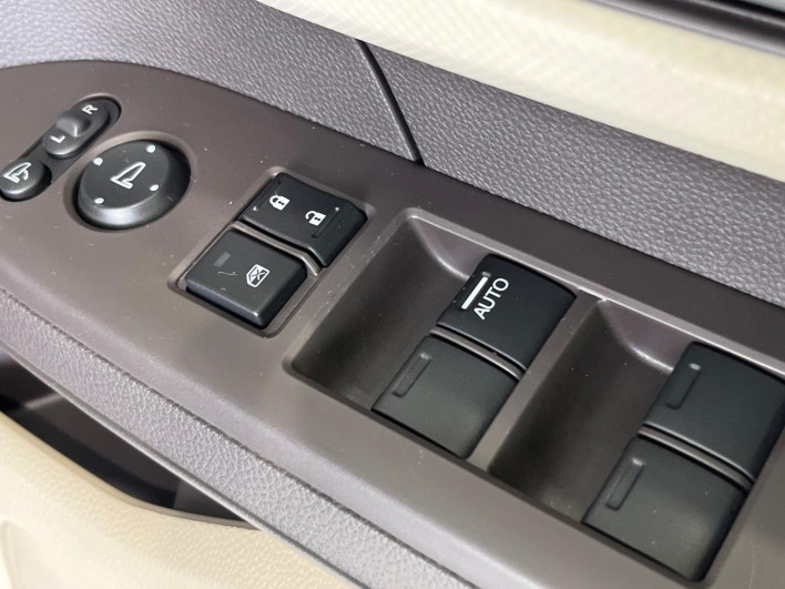 2020 Honda N-BOX 6BA-JF3 (UW-6a2e1b0fa9829)[28]