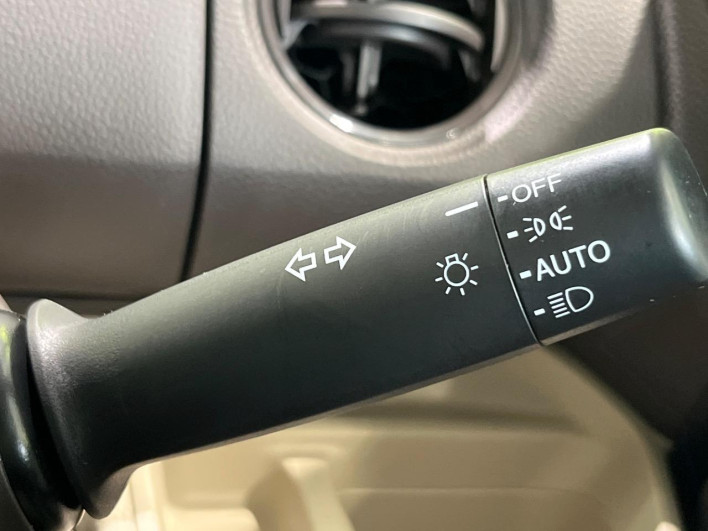 2020 Honda N-BOX 6BA-JF3 (UW-6a2e1b0fa9829)[19]