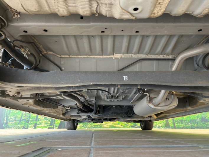 2021 Honda N-BOX CUSTOM 6BA-JF3 (UW-6a2e1b151ee32)[28]