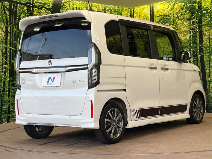 2021 Honda N-BOX CUSTOM 6BA-JF3 (UW-6a2e1b151ee32)[8]