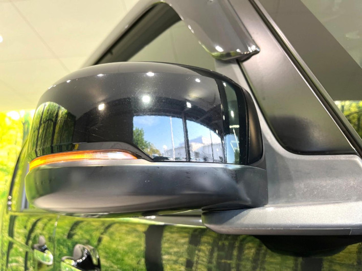 2021 Honda N-BOX CUSTOM 6BA-JF3 (UW-6a2e1b159f98f)[14]