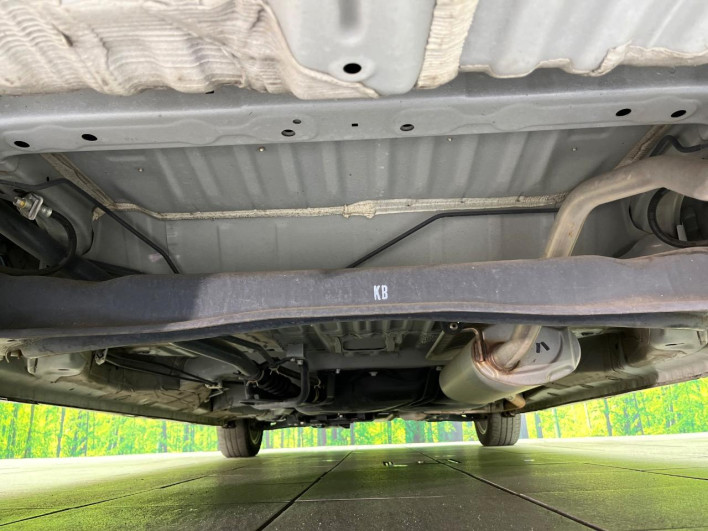 2023 Honda N-BOX CUSTOM 6BA-JF3 (UW-6a2e1b1813621)[24]