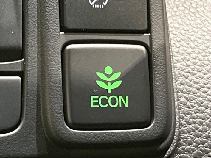 2023 Honda N-BOX CUSTOM 6BA-JF3 (UW-6a2e1b18af980)[29]