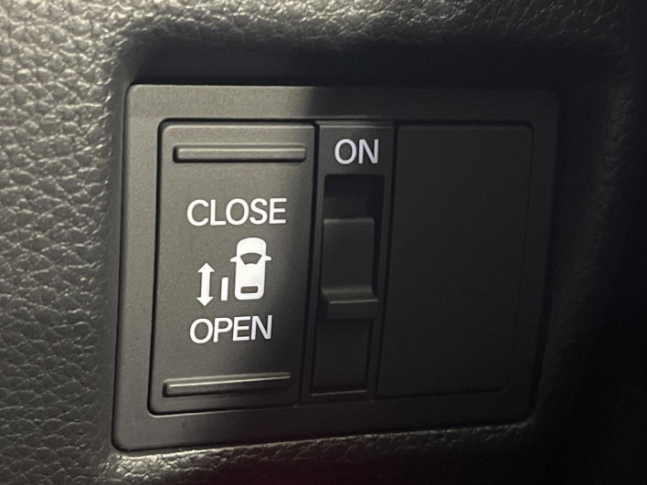 2023 Honda N-BOX CUSTOM 6BA-JF3 (UW-6a2e1b18af980)[20]