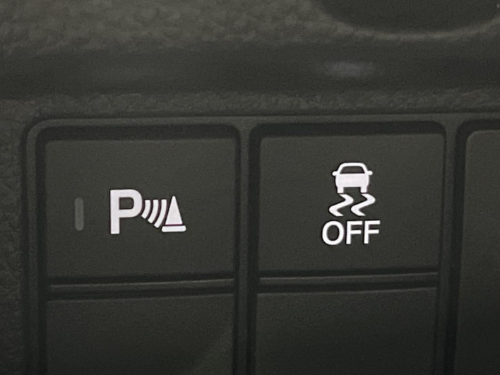 2023 Honda N-BOX CUSTOM 6BA-JF3 (UW-6a2e1b18af980)[28]