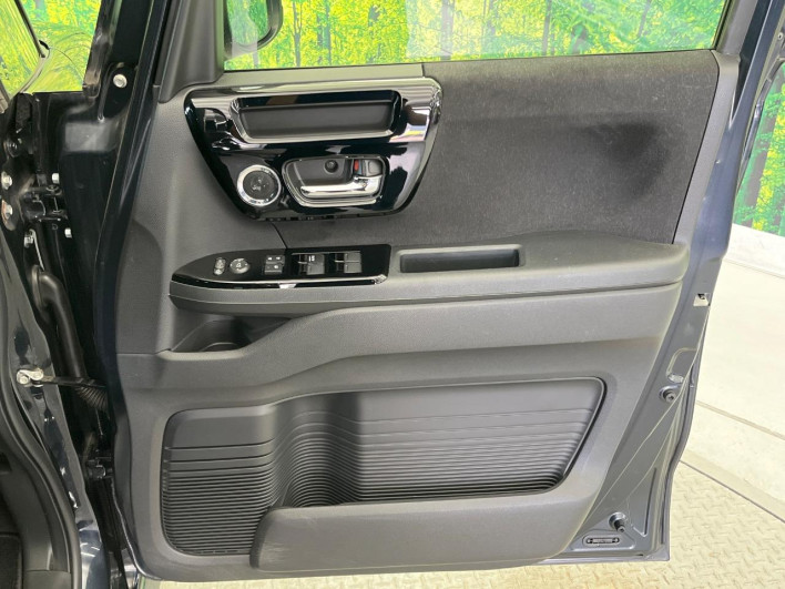 2023 Honda N-BOX CUSTOM 6BA-JF3 (UW-6a2e1b1930412)[29]