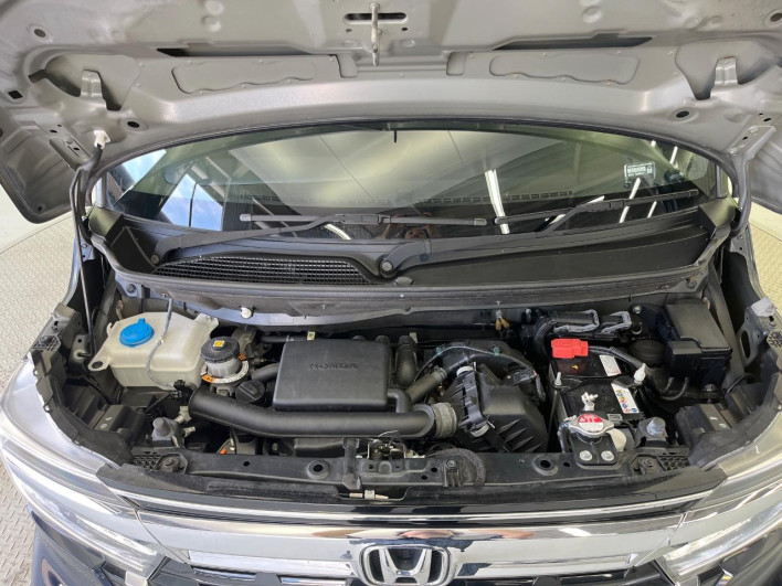 2023 Honda N-BOX CUSTOM 6BA-JF3 (UW-6a2e1b1930412)[12]