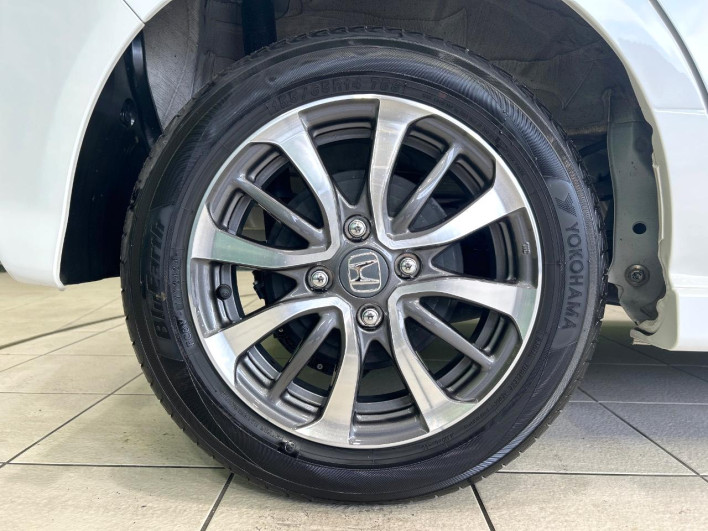 2024 Honda N-BOX CUSTOM 6BA-JF5 (UW-6a2e1b1dab269)[25]