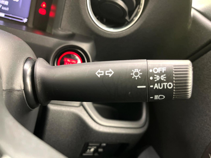 2024 Honda N-BOX CUSTOM 6BA-JF5 (UW-6a2e1b1ded6f0)[11]