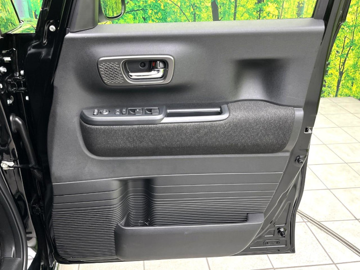 2024 Honda N-BOX CUSTOM 6BA-JF5 (UW-6a2e1b1ded6f0)[6]