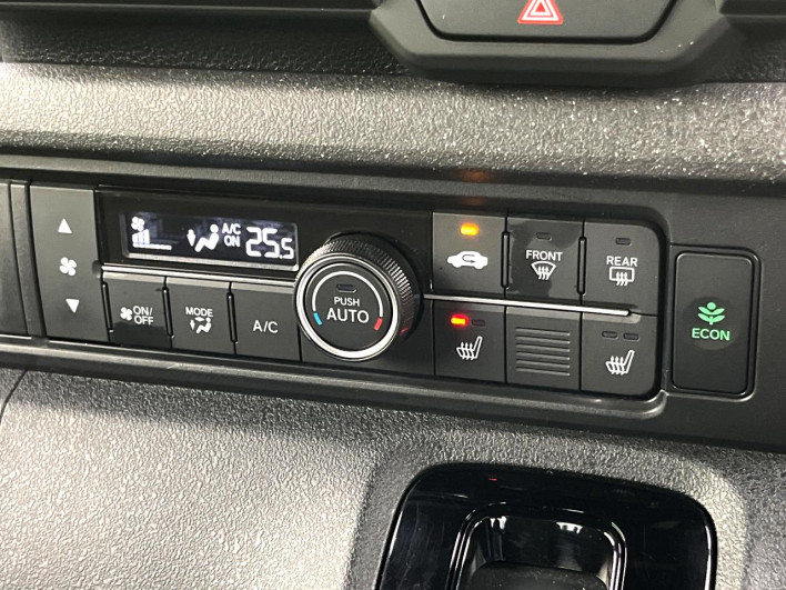 2024 Honda N-BOX CUSTOM 6BA-JF5 (UW-6a2e1b1ded6f0)[19]