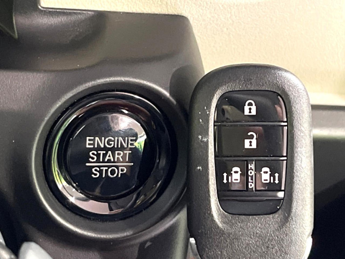 2025 Honda N-BOX 6BA-JF5 (UW-6a2e1b20cd381)[7]