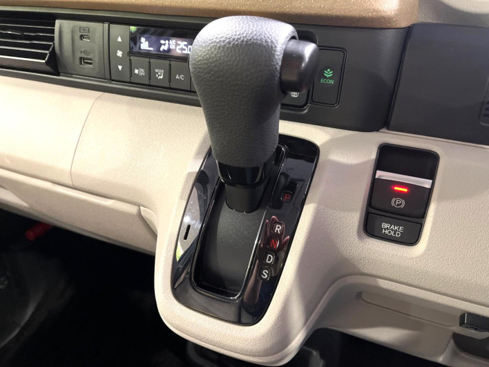 2025 Honda N-BOX 6BA-JF5 (UW-6a2e1b20cd381)[10]