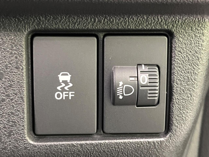 2026 Honda N-BOX CUSTOM 6BA-JF5 (UW-6a2e1b21dfff3)[8]