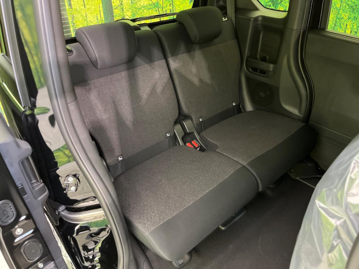 2026 Honda N-BOX CUSTOM 6BA-JF5 (UW-6a2e1b21dfff3)[26]