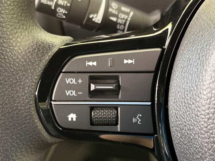 2026 Honda N-BOX CUSTOM 6BA-JF5 (UW-6a2e1b21dfff3)[16]