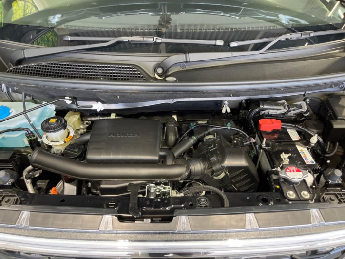 2026 Honda N-BOX CUSTOM 6BA-JF5 (UW-6a2e1b21eeb00)[5]