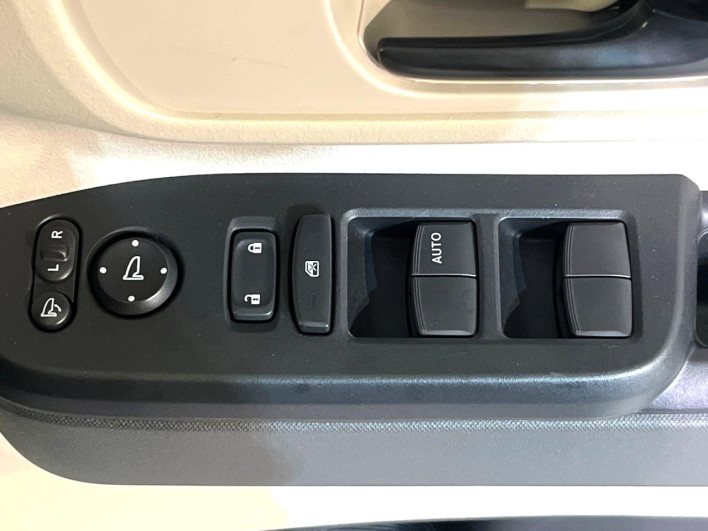 2024 Honda N-BOX 6BA-JF6 (UW-6a2e1b262c684)[8]