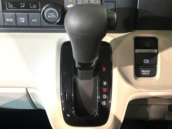 2024 Honda N-BOX 6BA-JF6 (UW-6a2e1b262c684)[17]