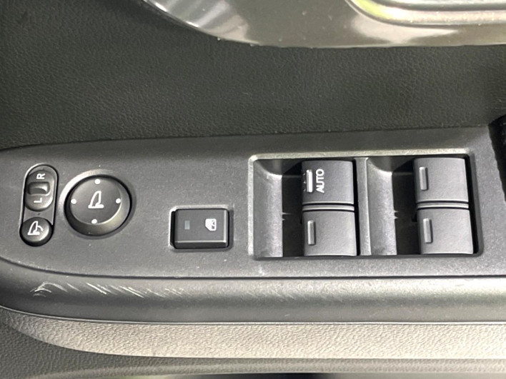 2020 Honda N-WGN Custom 6BA-JH4 (UW-6a2e1b2dbce2b)[14]