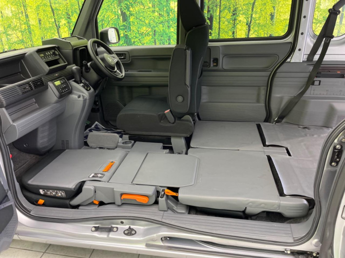 2019 Honda N-VAN HBD-JJ1 (UW-6a2e1b2e99e98)[27]