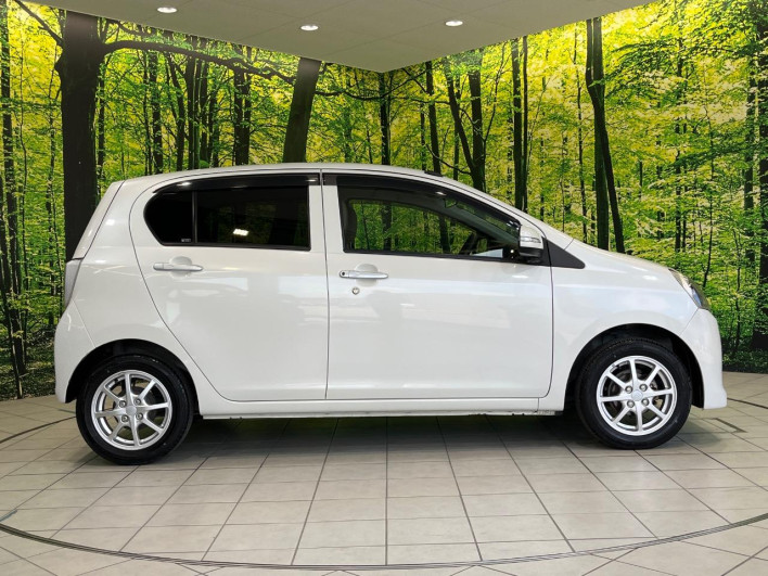 2013 Daihatsu Mirai Ease DBA-LA300S (UW-6a2e1b4c3981c)[16]
