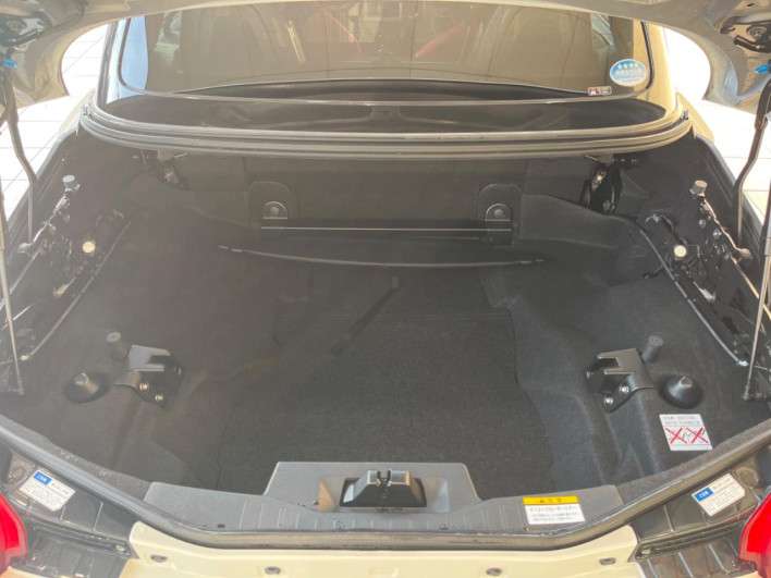 2018 Daihatsu Copen DBA-LA400K (UW-6a2e1b5502b87)[15]