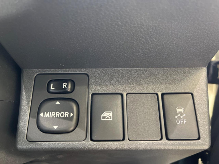 2018 Daihatsu Copen DBA-LA400K (UW-6a2e1b5502b87)[6]