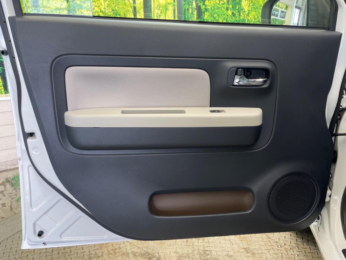 2018 Daihatsu Mira Tocot DBA-LA550S (UW-6a2e1b556f216)[5]