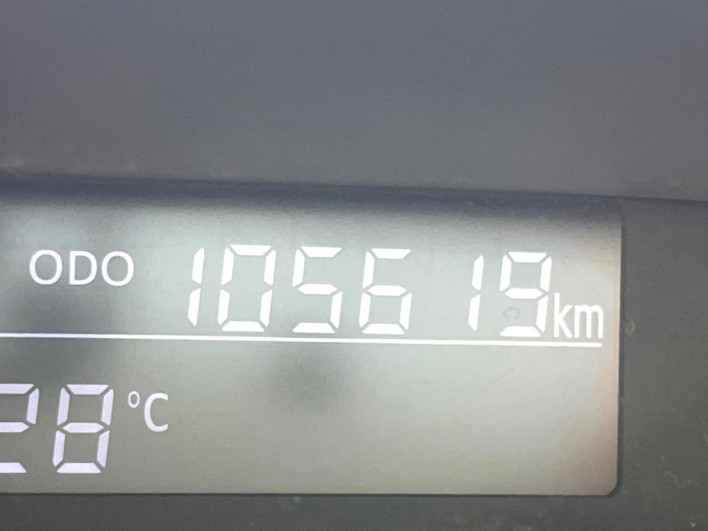 2016 Daihatsu Wake DBA-LA700S (UW-6a2e1b5f04e6e)[2]