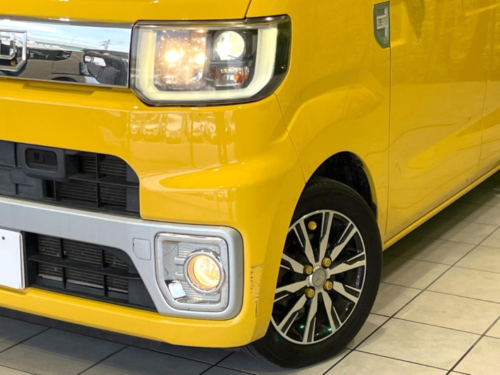 2016 Daihatsu Wake DBA-LA700S (UW-6a2e1b5f04e6e)[6]