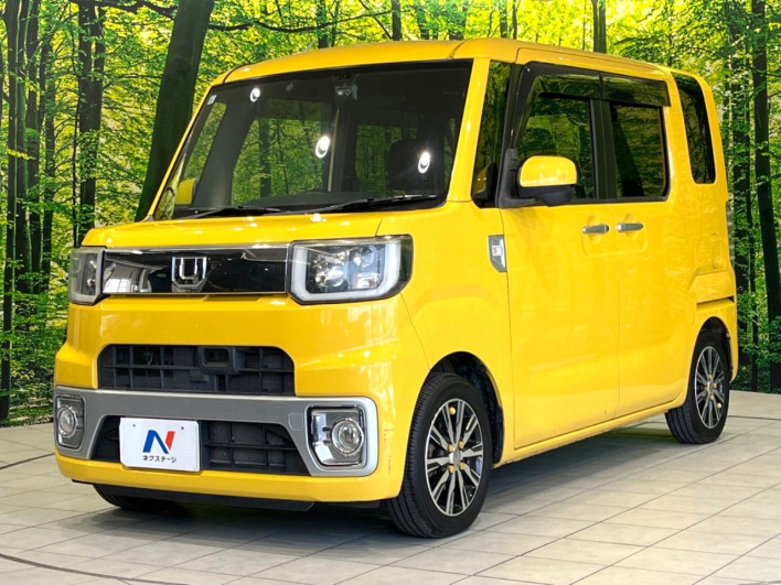 2016 Daihatsu Wake DBA-LA700S (UW-6a2e1b5f04e6e)[16]