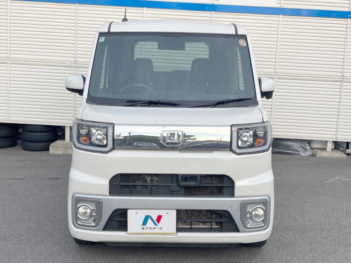 2016 Daihatsu Wake DBA-LA700S (UW-6a2e1b5f07be8)[4]