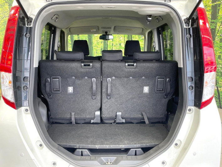 2017 Toyota Roomy DBA-M900A (UW-6a2e1b6bd21ae)[25]