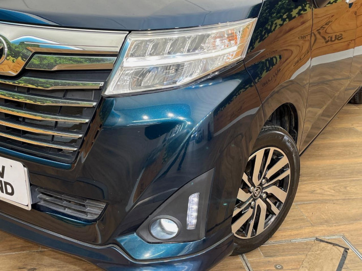 2017 Toyota Roomy DBA-M910A (UW-6a2e1b78806a3)[9]