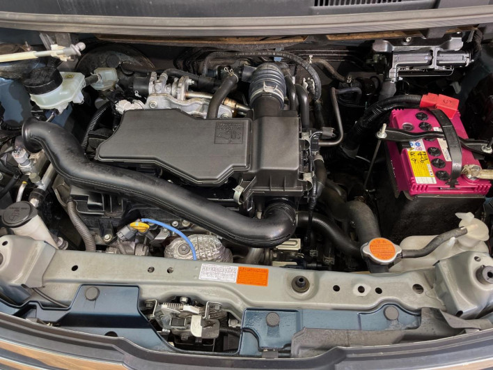 2017 Toyota Roomy DBA-M910A (UW-6a2e1b78806a3)[8]