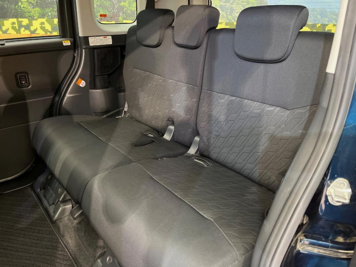 2017 Toyota Roomy DBA-M910A (UW-6a2e1b78806a3)[16]