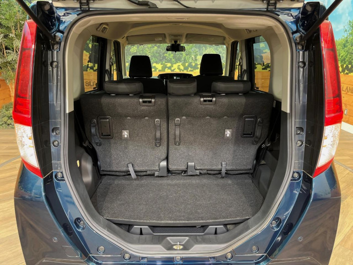 2017 Toyota Roomy DBA-M910A (UW-6a2e1b78806a3)[5]