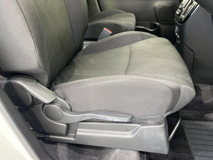 2019 Suzuki Solio Bandit DAA-MA36S (UW-6a2e1b7af1079)[26]