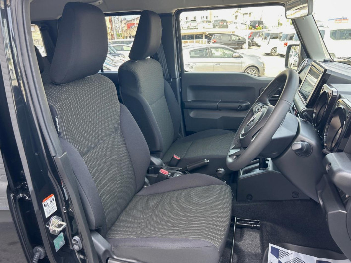 2026 Suzuki Jimny Nomad 3BA-JC74W (UW-6a2e1b810b232)[19]